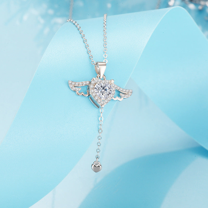 Female Romantic Angel Moves Wings Pendant Necklace
