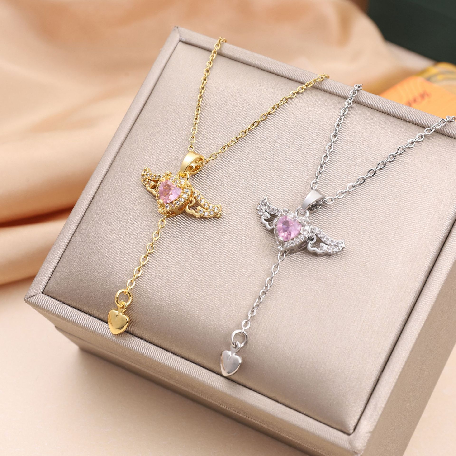 Angel Wings
Pendant Necklace