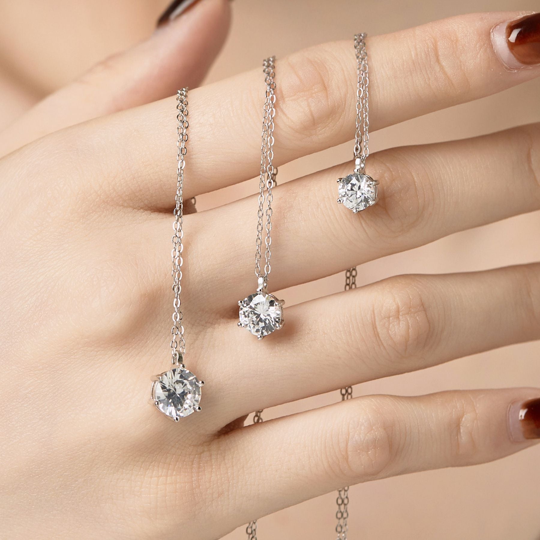 Classic 6-Prong Necklace